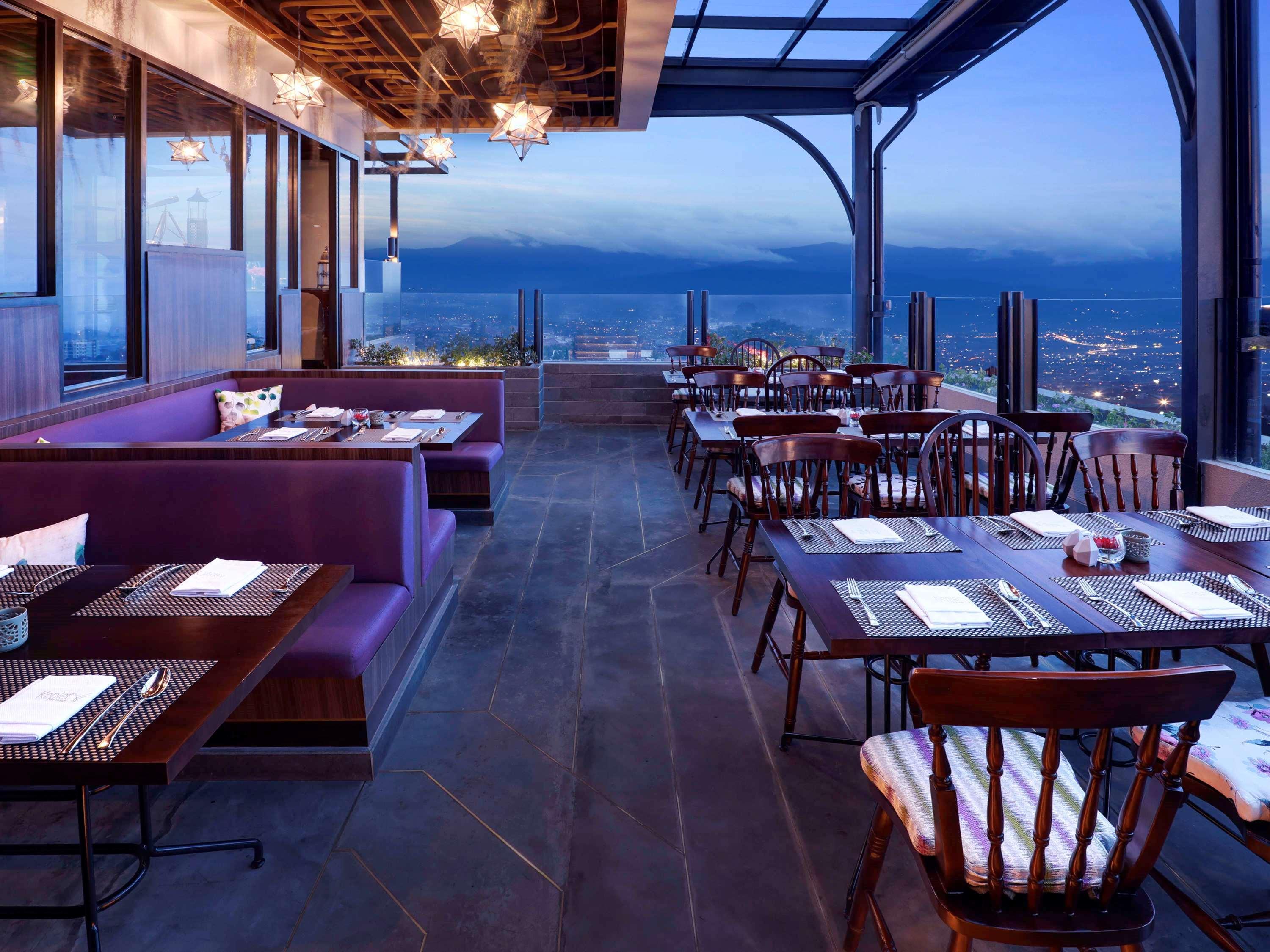 Grand Mercure Bandung Setiabudi Exterior foto
